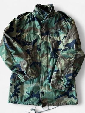 U.S. Military M-65 Woodland Camouflage Field Cold Weather Jacket